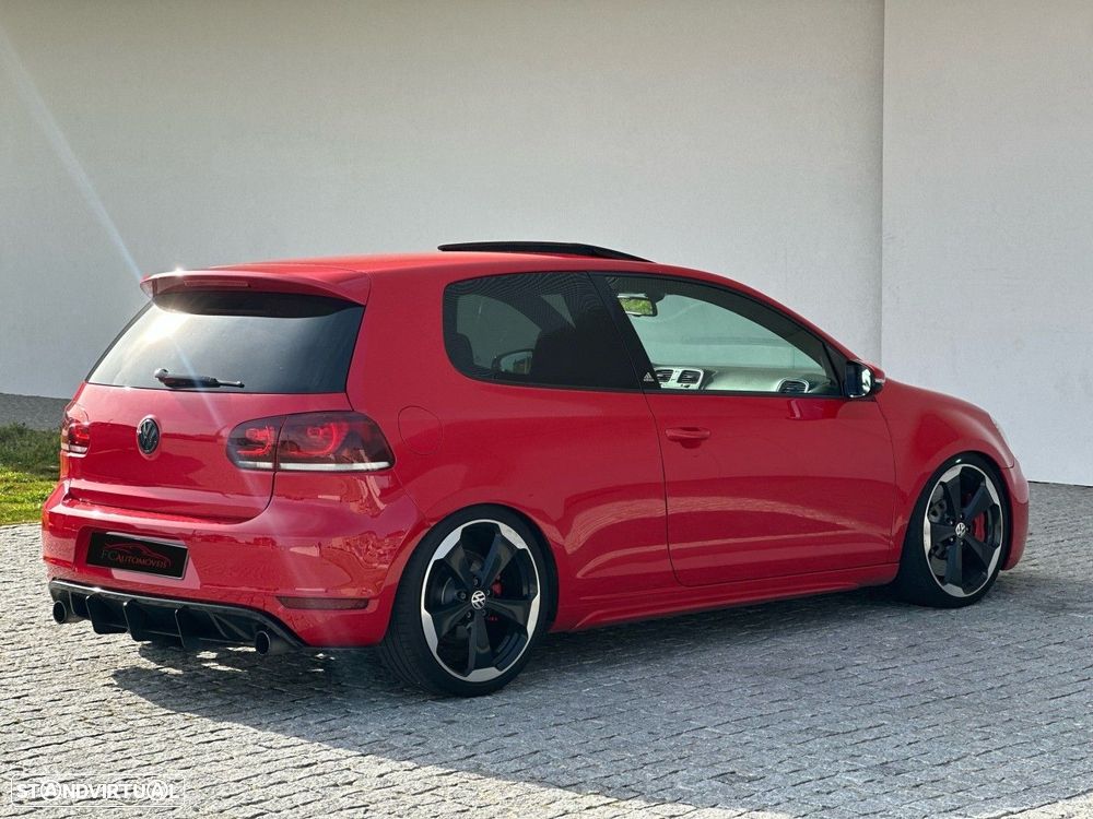VW Golf 2.0 GTI DSG adidas - 5