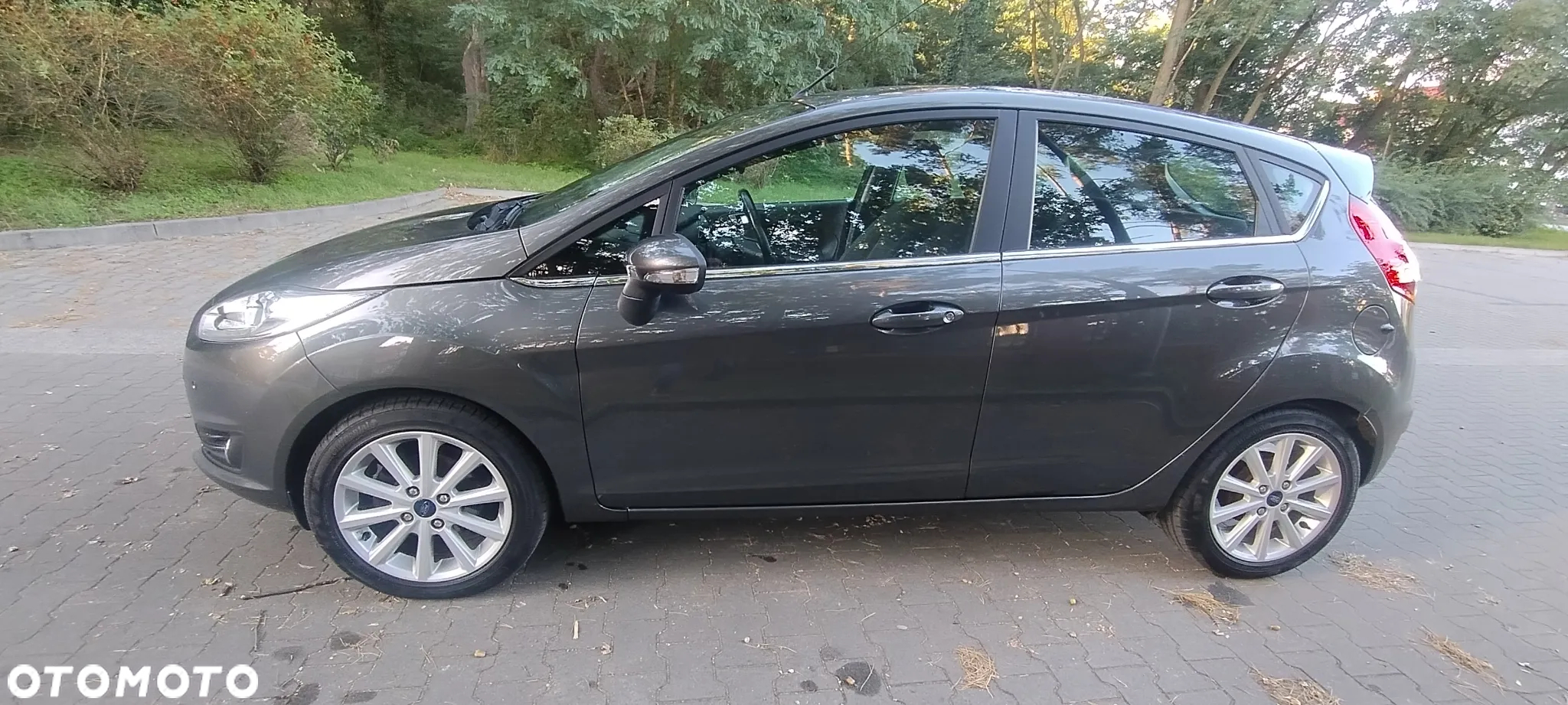 Ford Fiesta 1.0 EcoBoost Start-Stop Titanium - 9