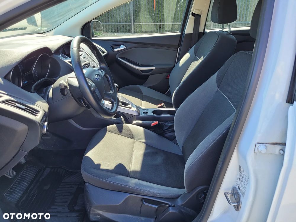 Ford Focus - 10