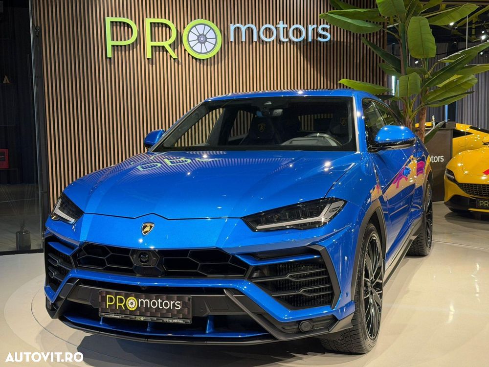 Lamborghini URUS - 34