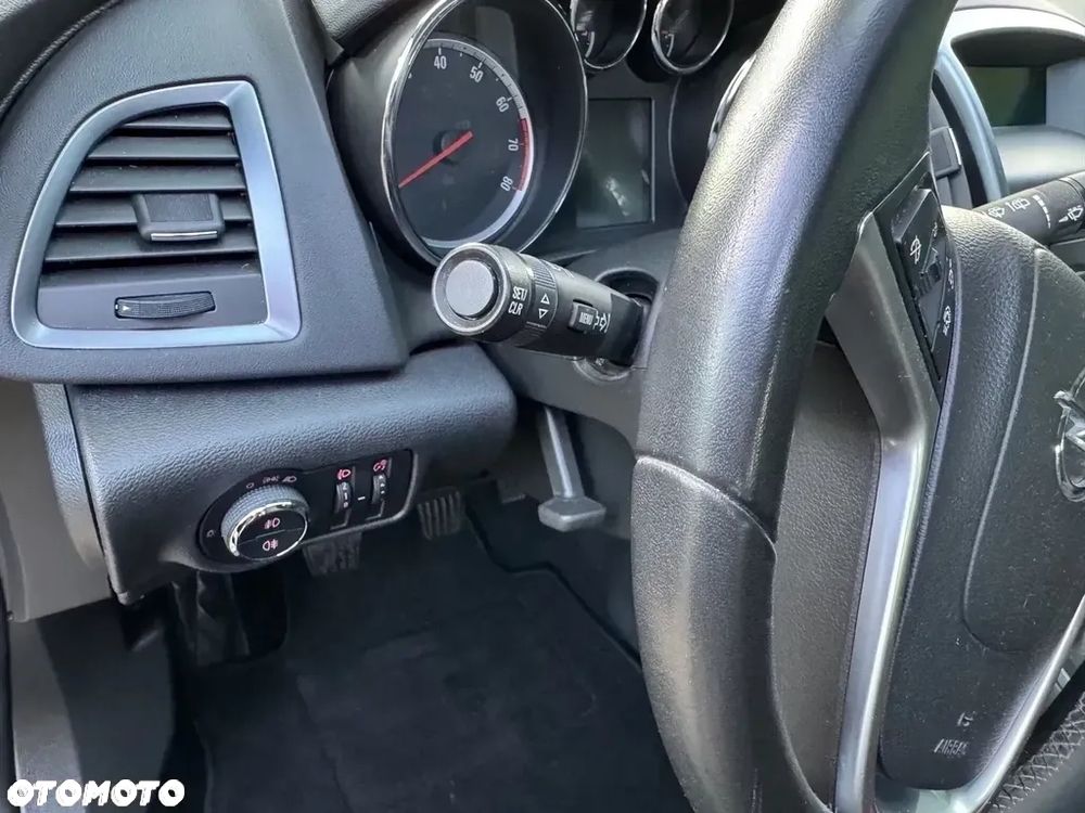 Opel Astra - 12