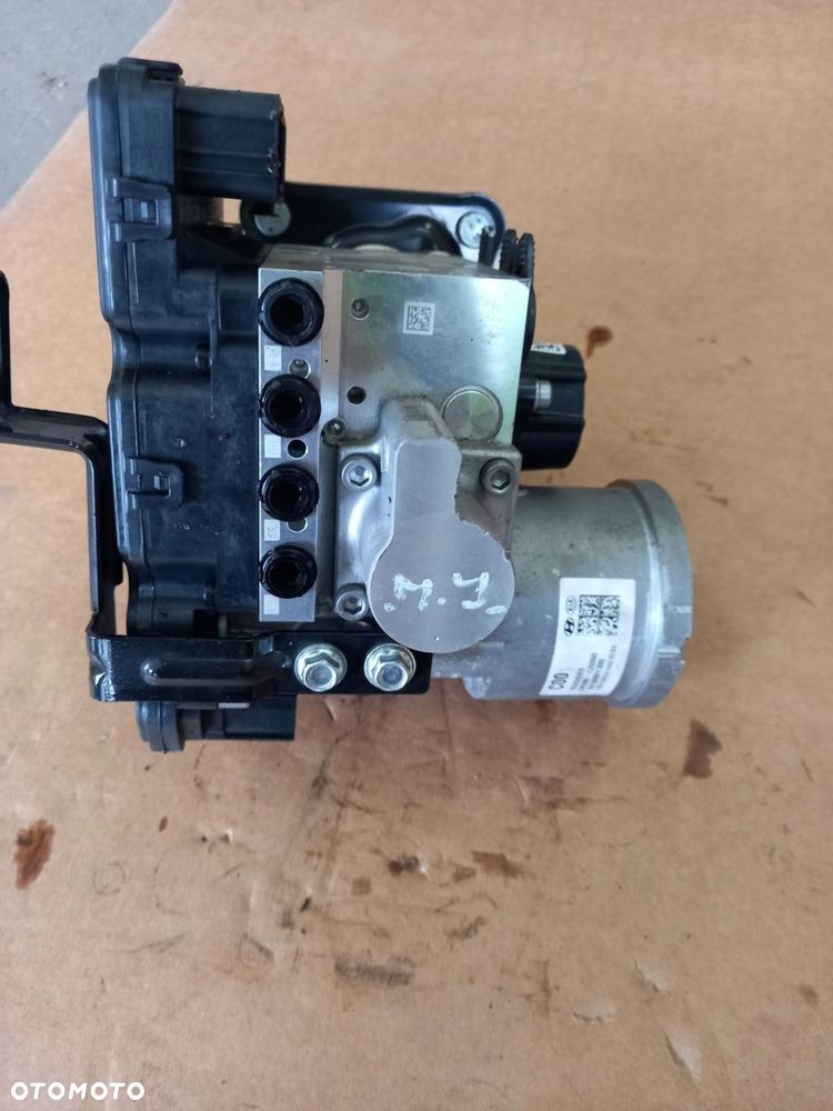 KIA X-CEED POMPA ABS HYBRYDA 58500-CR000 2021 - 1