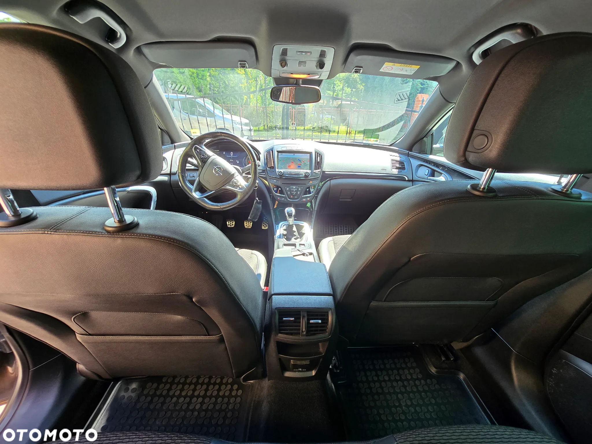 Opel Insignia 1.6 T Cosmo S&S EU6 - 33