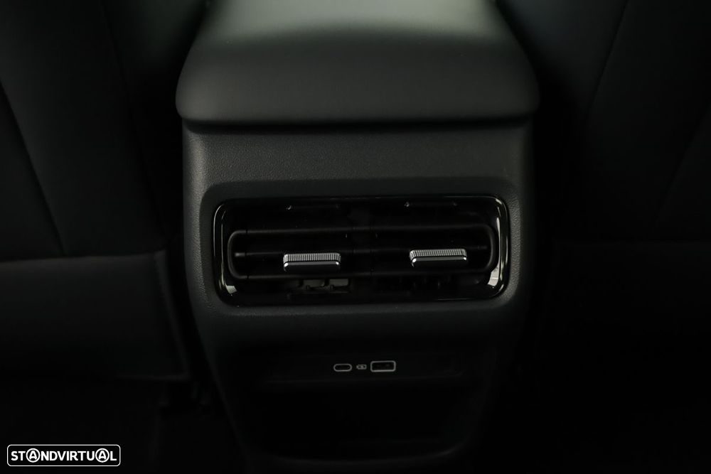 Geely Starray EM-i 18 kWh Pro - 24