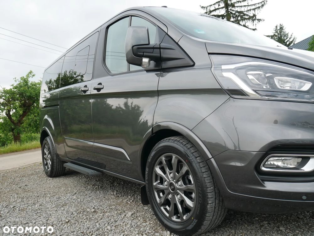 Ford Tourneo Custom 320 L2H1 VA Autm Titanium - 6
