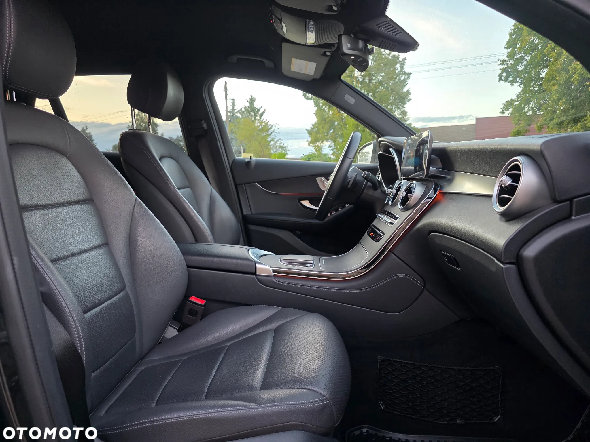 Mercedes-Benz GLC 300 4Matic 9G-TRONIC - 19