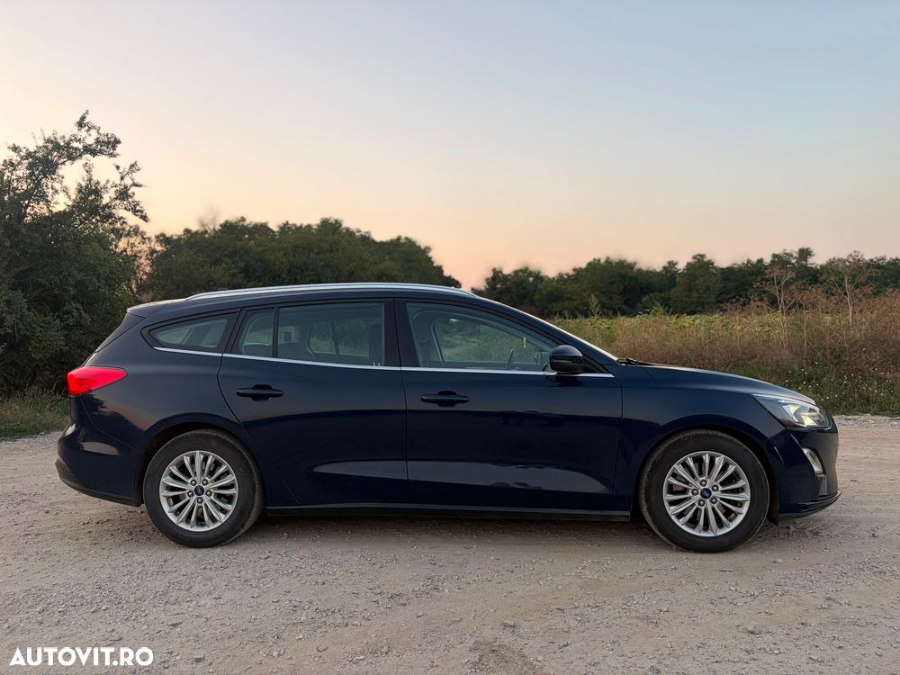 Ford Focus 1.0 EcoBoost Titanium Business - 5