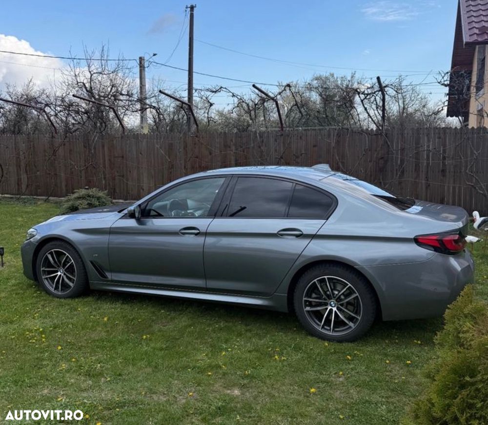 BMW Seria 5 520d xDrive AT MHEV - 1