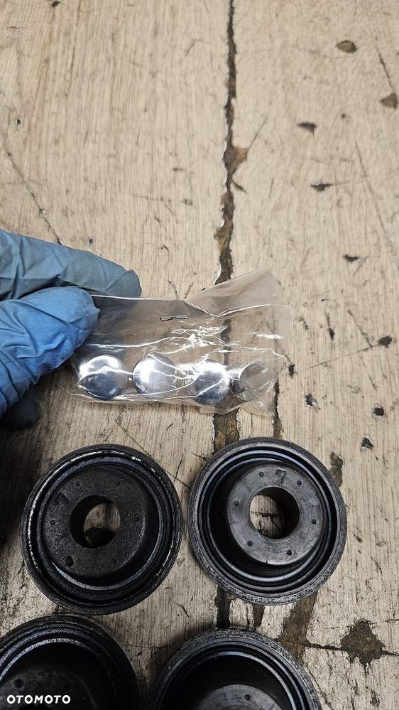 Gumy Tłumiące Kierownicy riserów Suzuki Intruder VS600 VS750 VS800 - 7