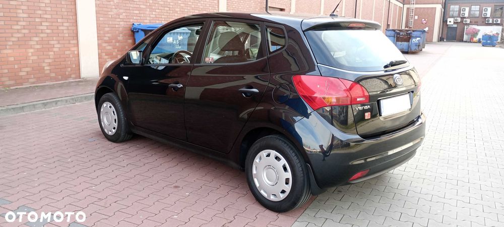 Kia Venga - 2