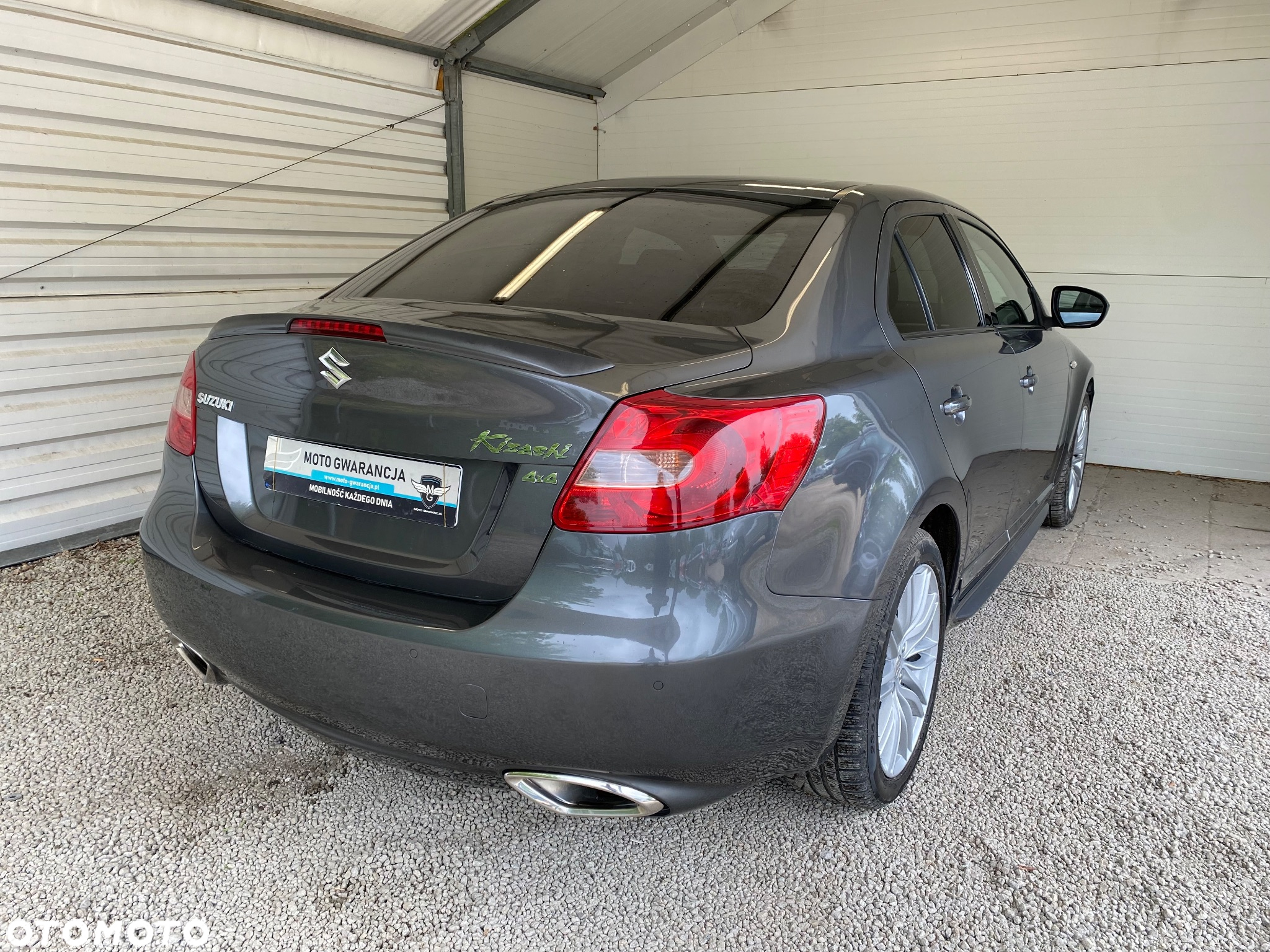 Suzuki Kizashi 2.4 Sport 4WD CVT - 6