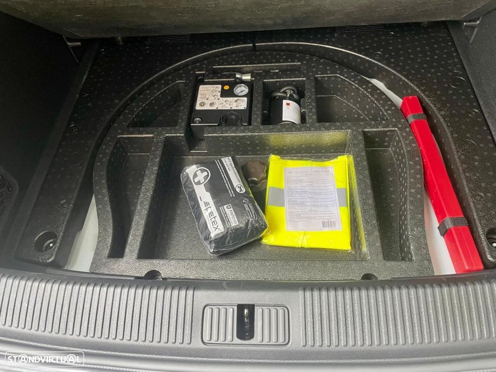 MG MG5 5 Maximal Comfort - 12