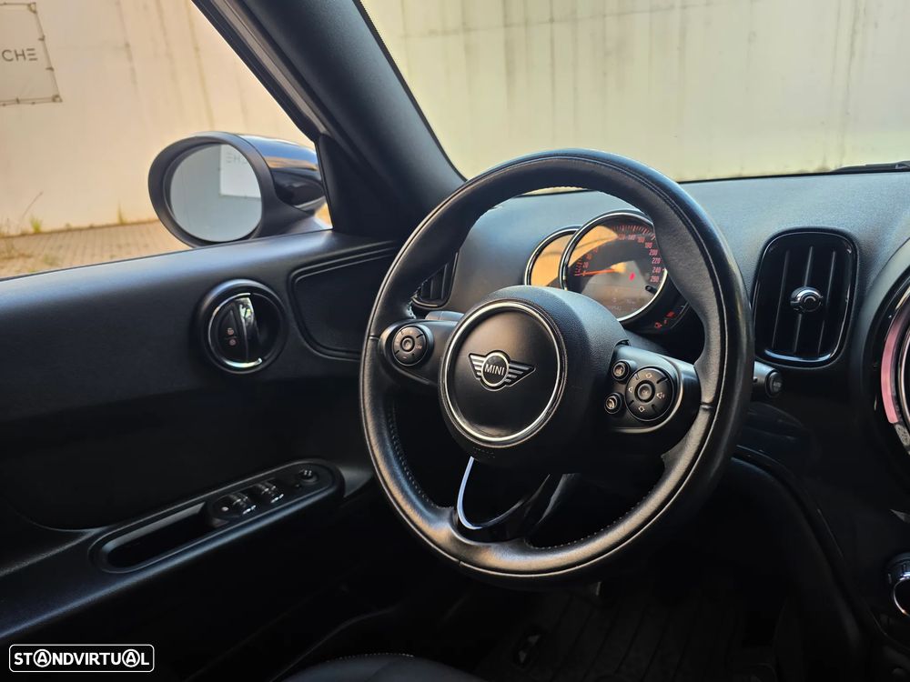 MINI Countryman One D Sport Edition - 48