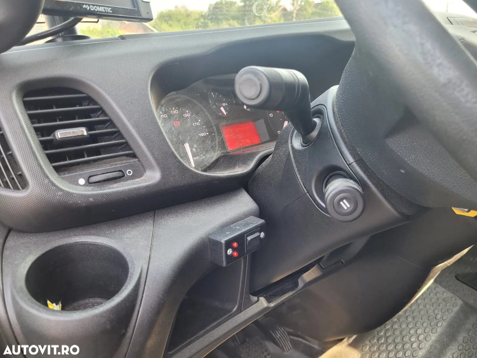 Iveco DAILY 72-180  cu box si lift , 7.2 to, import , posibilitate leasing - 15