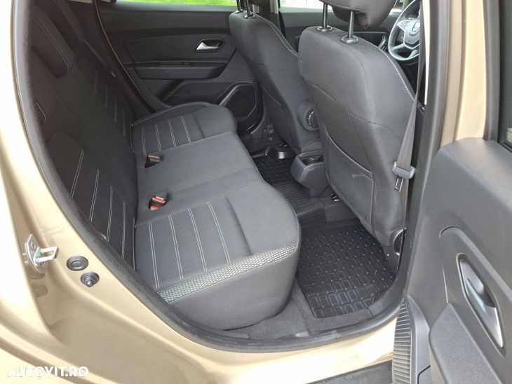 Dacia Duster 1.5 Blue dCi 4WD Prestige jante 17" - 14