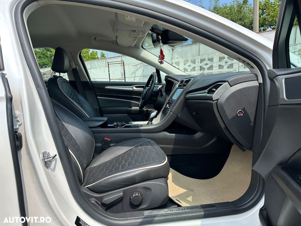 Ford Mondeo Vignale 2.0 Hybrid - 7