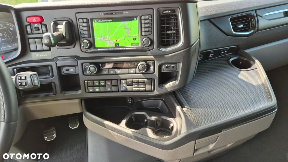 Scania SCANIA///V8///S530///2022/// EURO6///FULL LED///ZABUDOWY MIĘDZYOSIOWE///NAWIGACJA/// WYŚWIETLACZ OBCIĄŻENIA/// STAN BARDZO DOBRY - 30