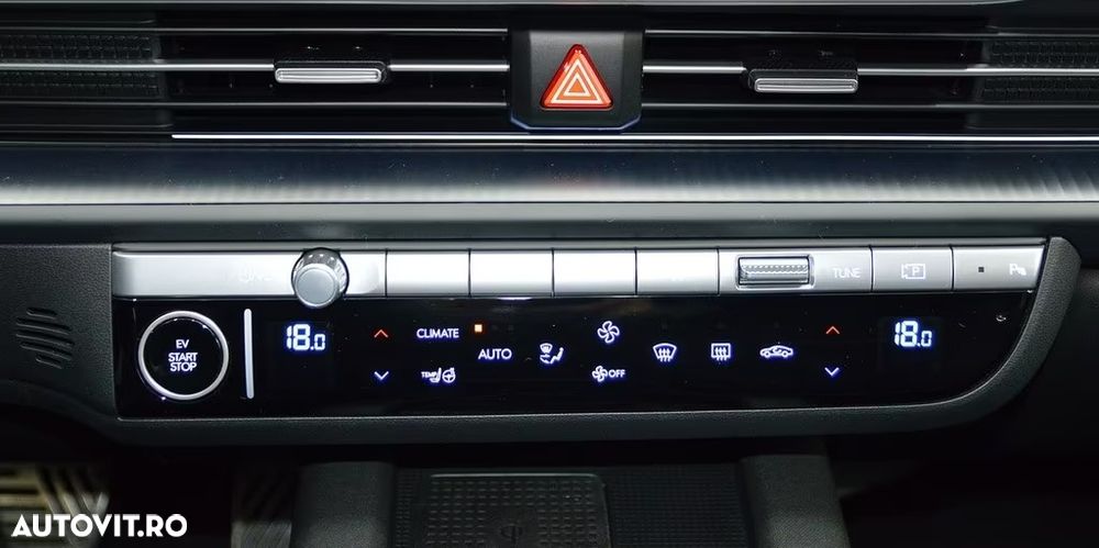 Hyundai IONIQ 77,4 kWh 4WD Uniq - 10