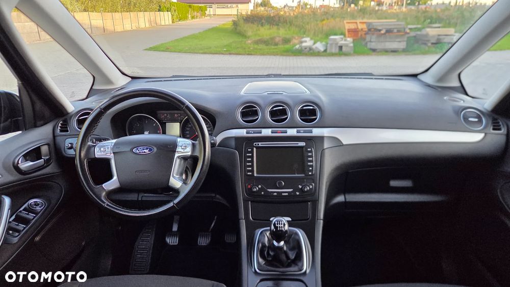 Ford Galaxy 2.0 TDCi Titanium - 24