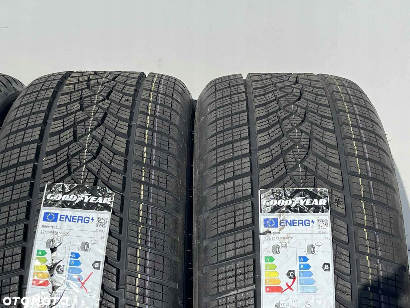 OPONY ZIMOWE GOODYEAR ULTRA GRIP PERFORMANCE  225/50/18 99V XL NOWE 2023R - 4