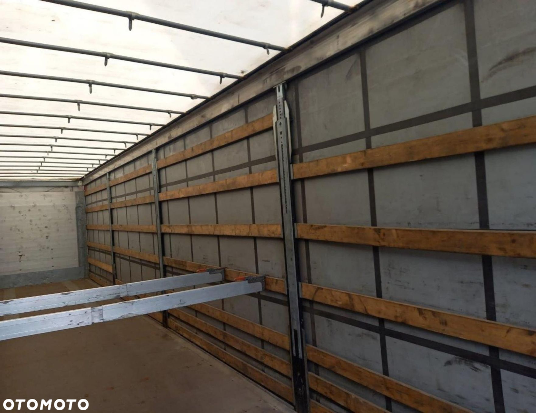 Schmitz Cargobull SCS24/L Varios - 8