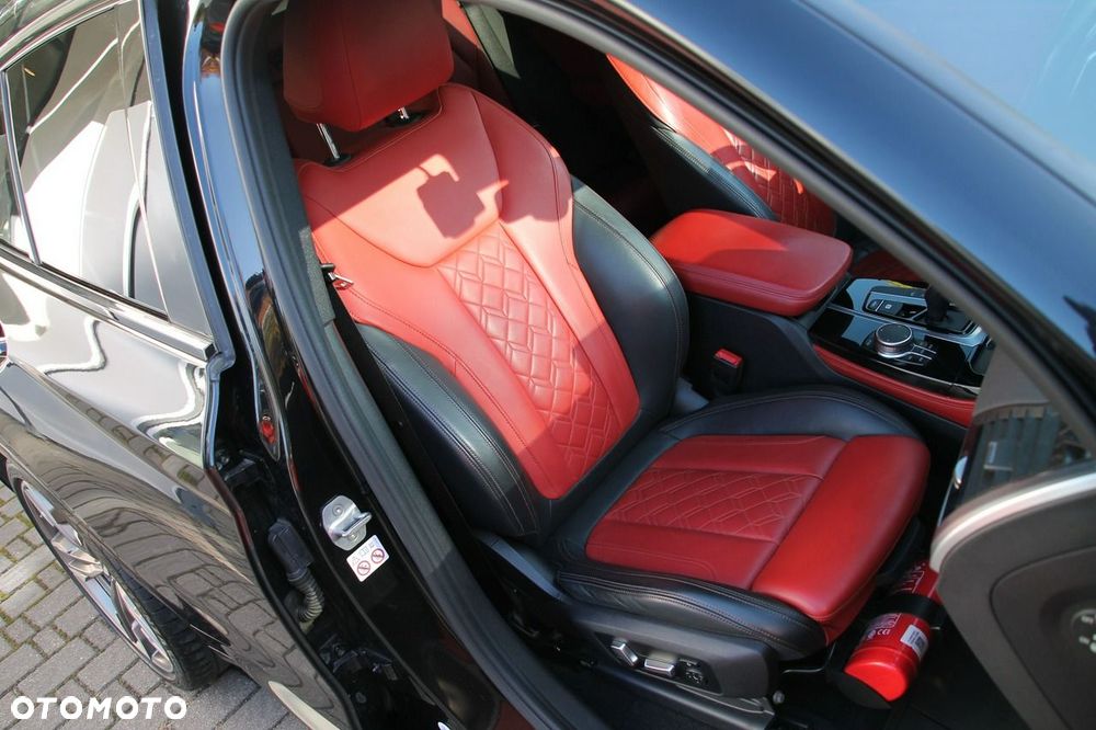 BMW X4 xM40d - 13
