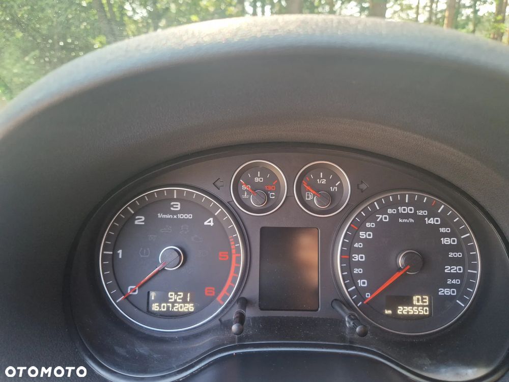 Audi A3 Sportback 2.0 TDI DPF S line Sportpaket - 26