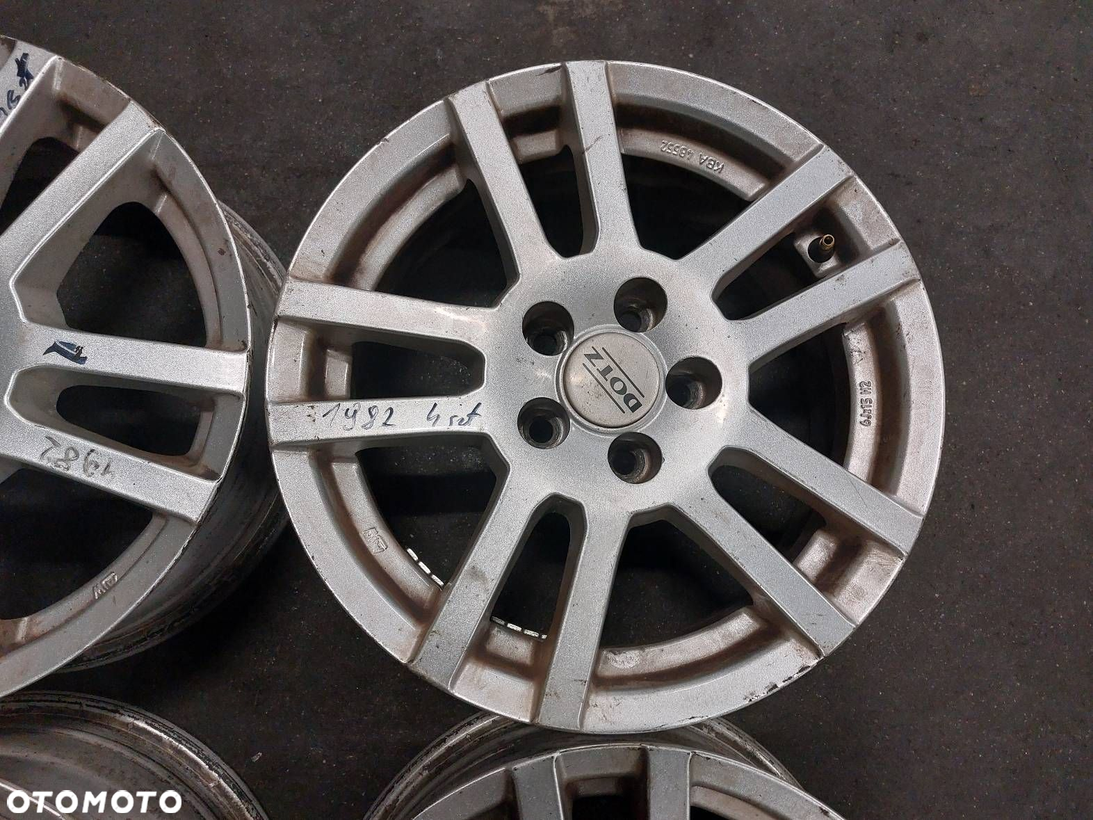 FELGI ALUMINIOWE KOMPLET 6JX15 H2 ET 38 5X108 FI 65.1 - 3