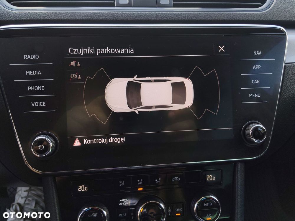 Skoda Superb 2.0 TDI SCR Sportline DSG - 21