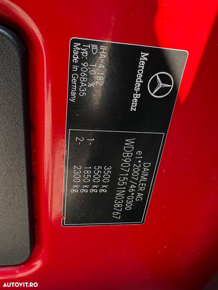 Mercedes-Benz Sprinter - 9