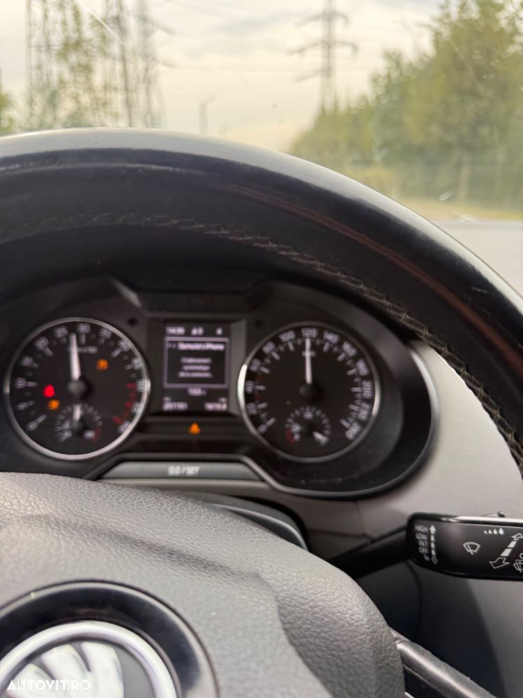 Skoda Octavia 1.6 TDI ACTIVE - 14