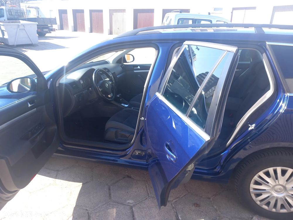 Volkswagen Golf 1.4 TSI DSG MATCH - 19