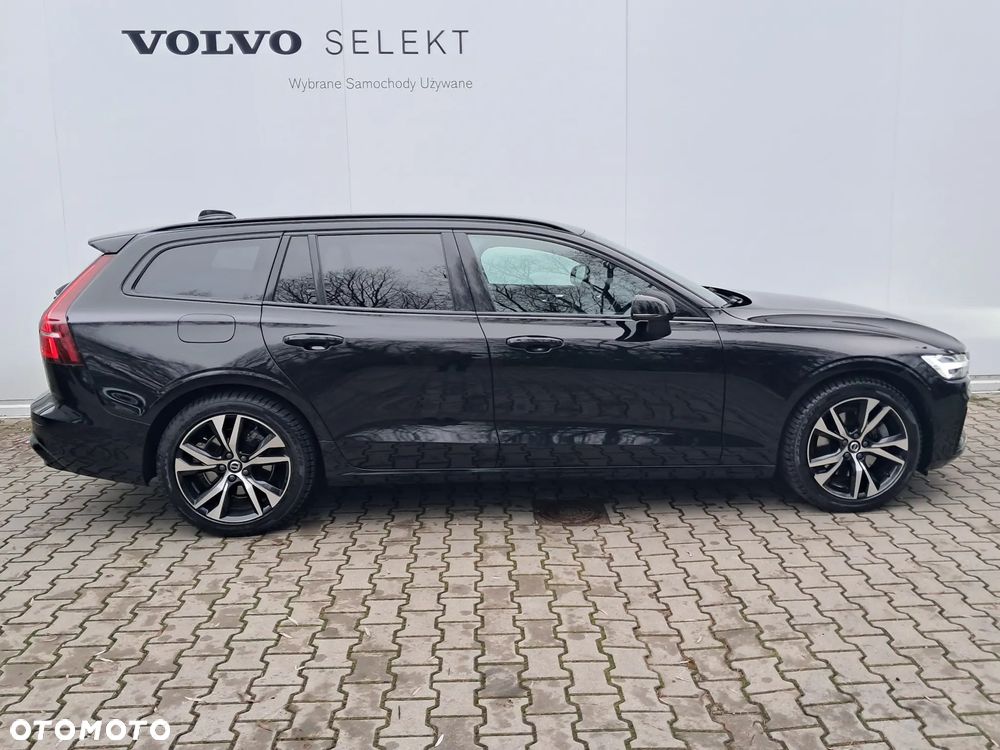 Volvo V60 B4 B Plus Dark - 6