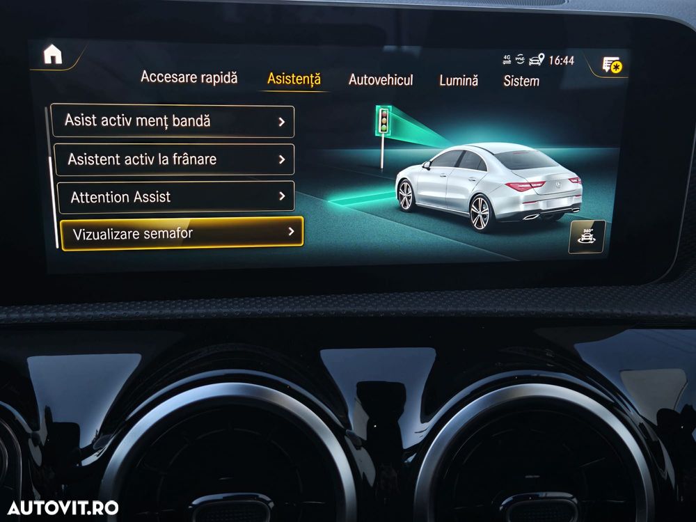 Mercedes-Benz CLA 180 - 13