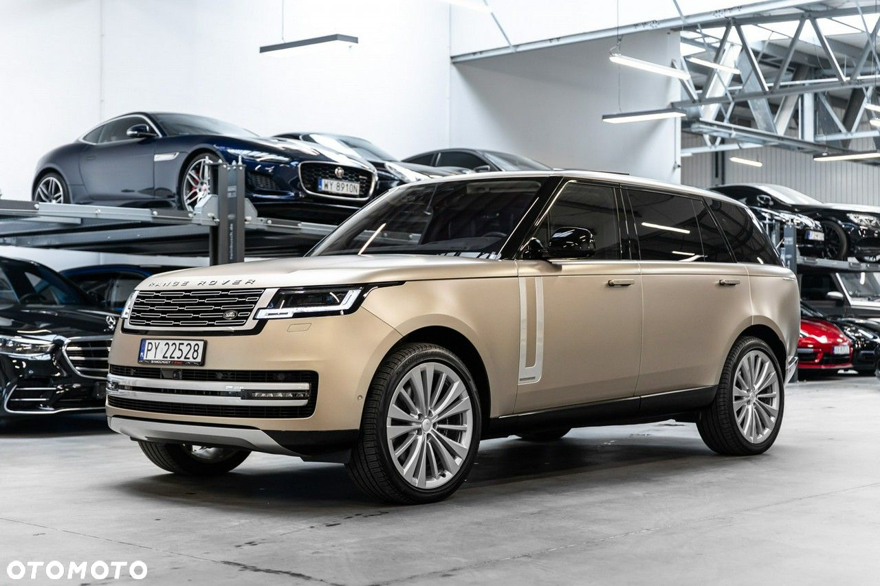 Land Rover Range Rover 4.4 V8 P535 LWB First Edition - 2