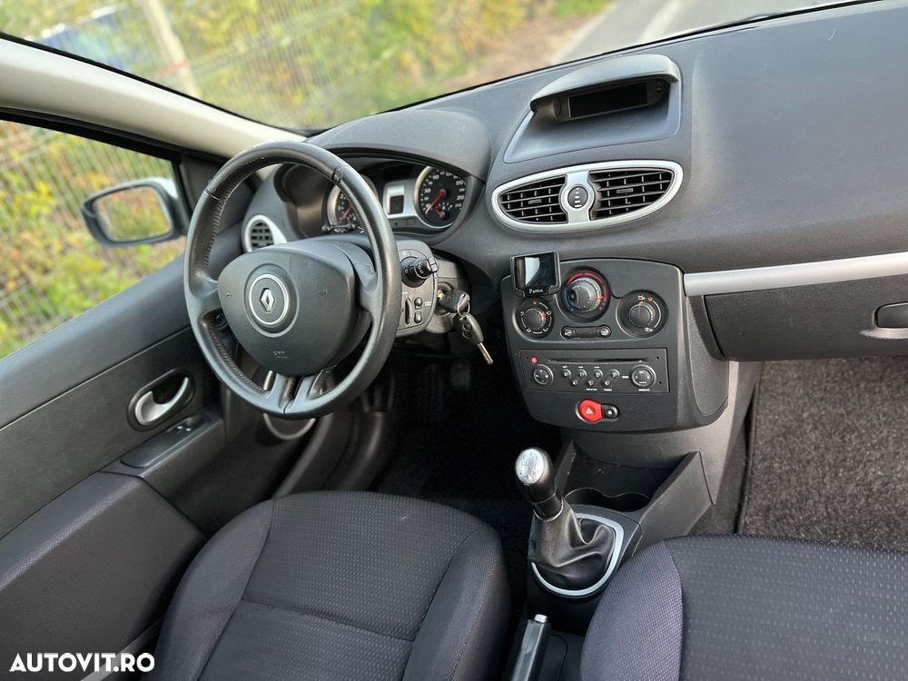 Renault Clio 1.2 16V TCE Extreme - 10