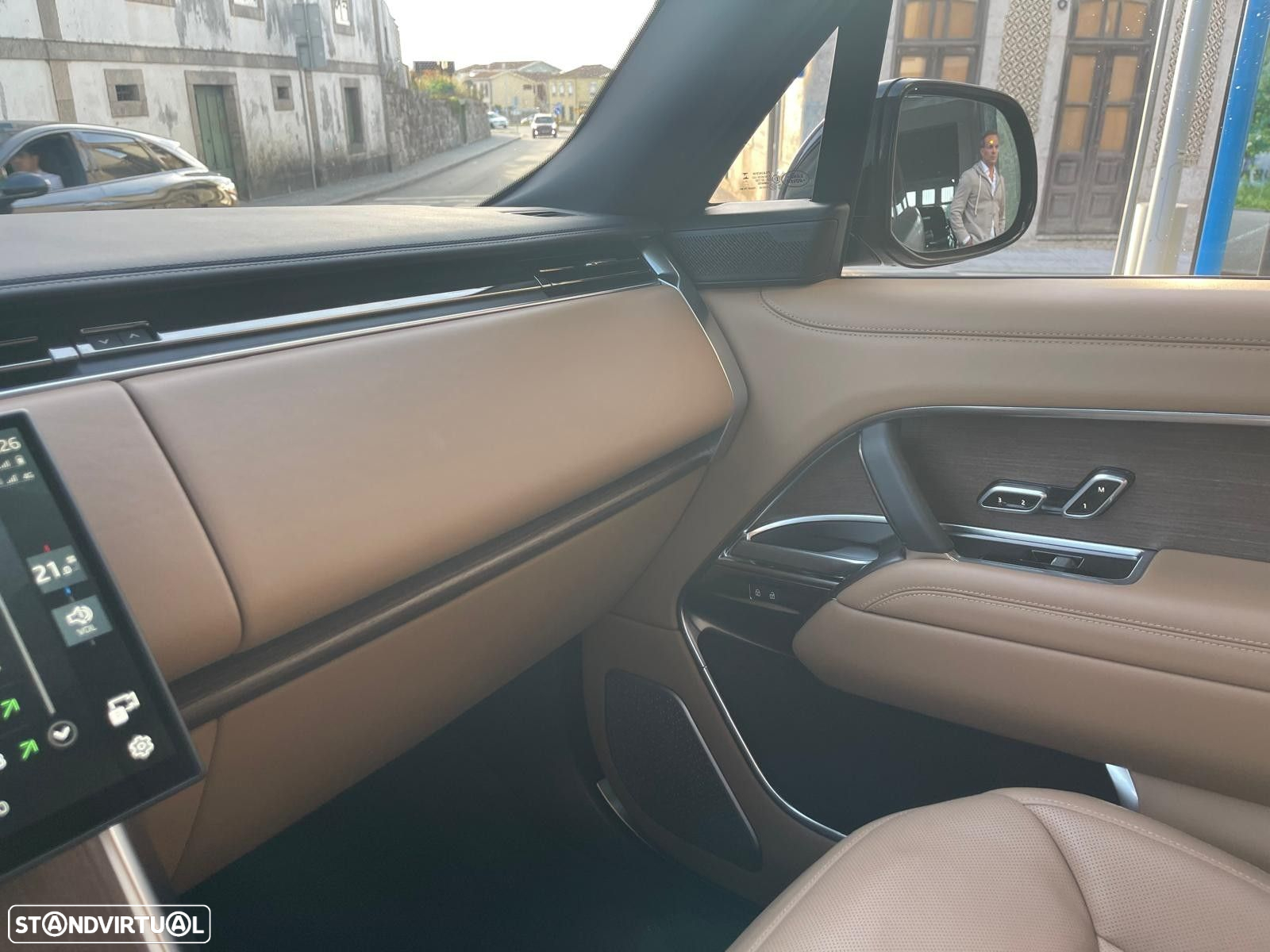Land Rover Range Rover 3.0 P550e Autobiography - 32