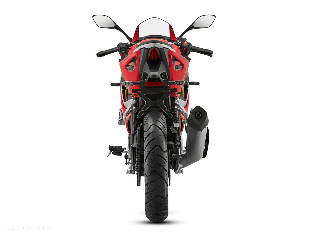 QJMOTOR SRK 125R - 6