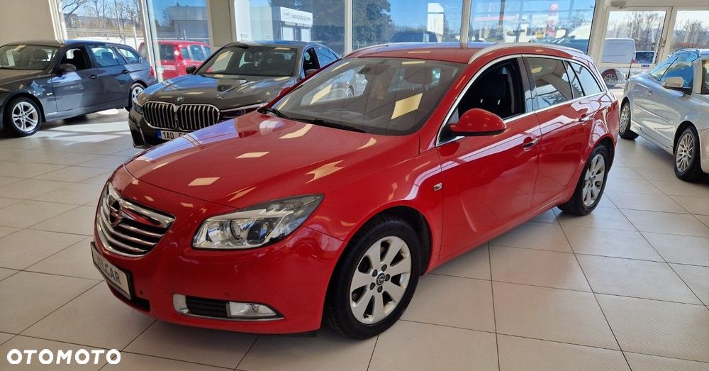 Opel Insignia - 1