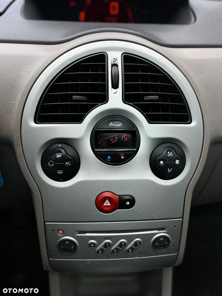 Renault Modus - 20
