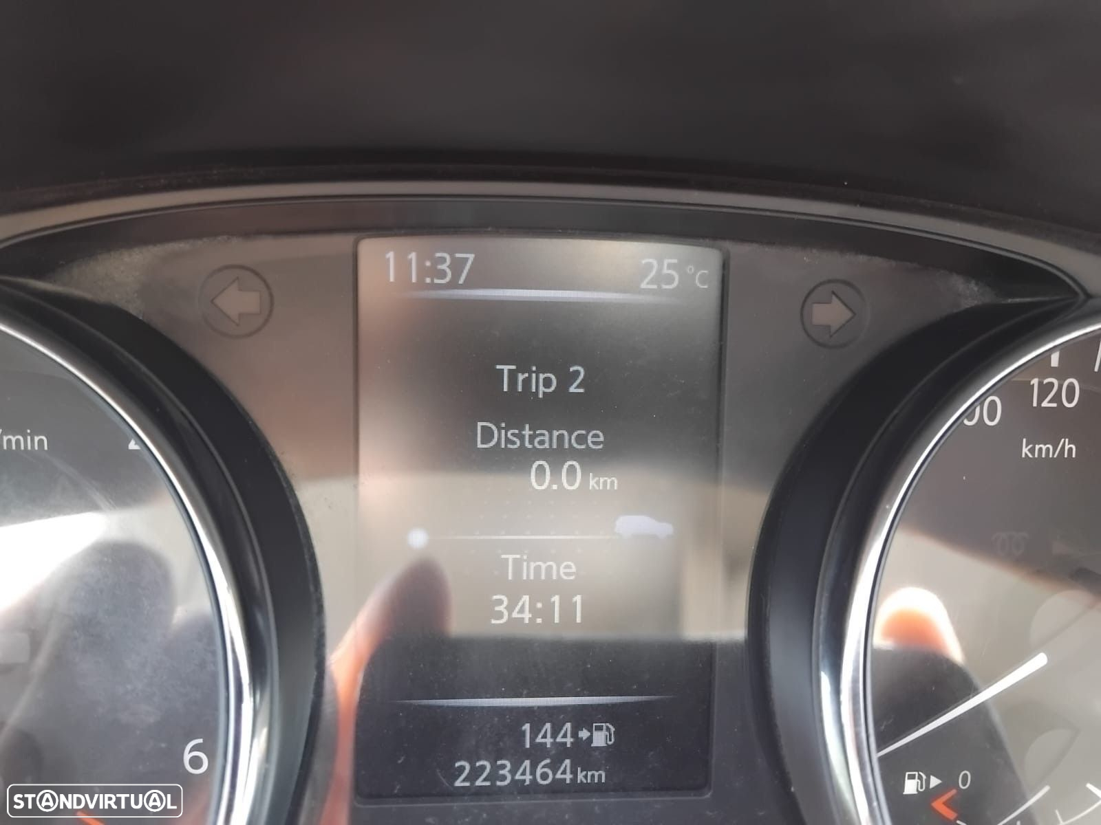 Nissan Qashqai 1.5 dCi Tekna - 12