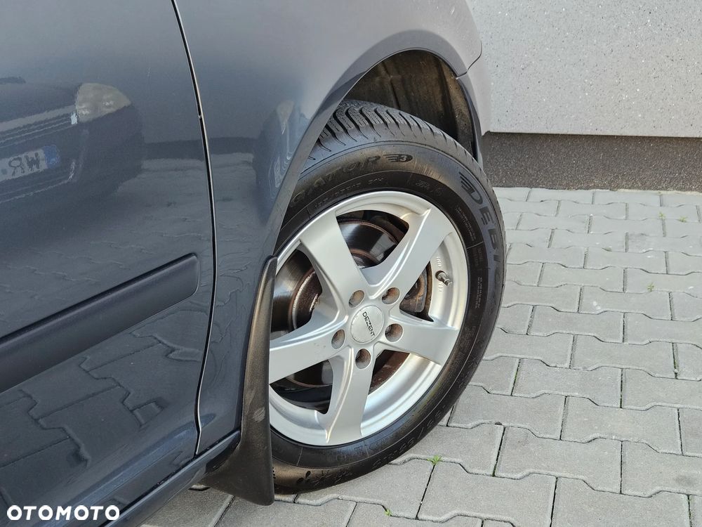 Skoda Octavia 1.6 Ambiente - 25