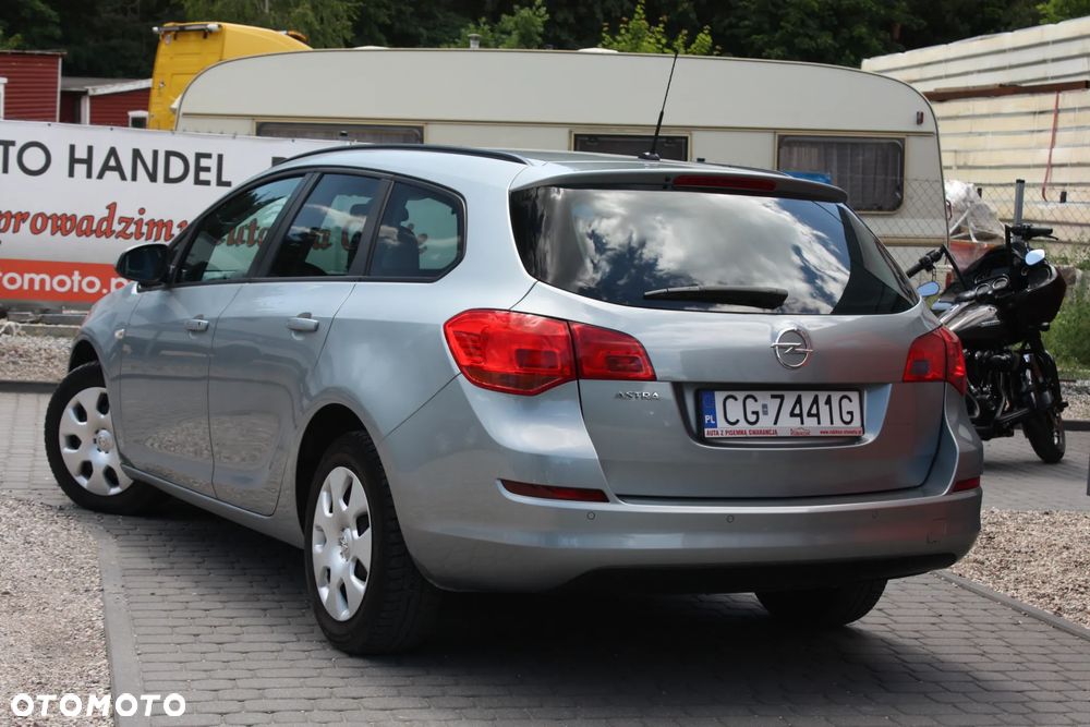 Opel Astra 1.6 Automatik Innovation - 15