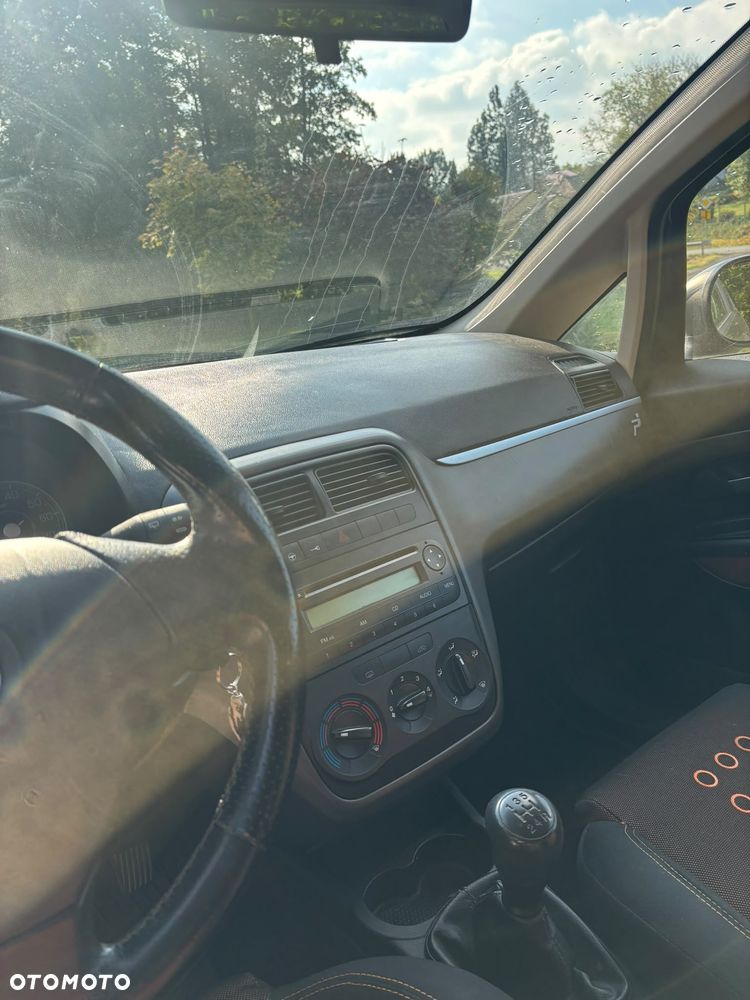 Fiat Grande Punto - 18