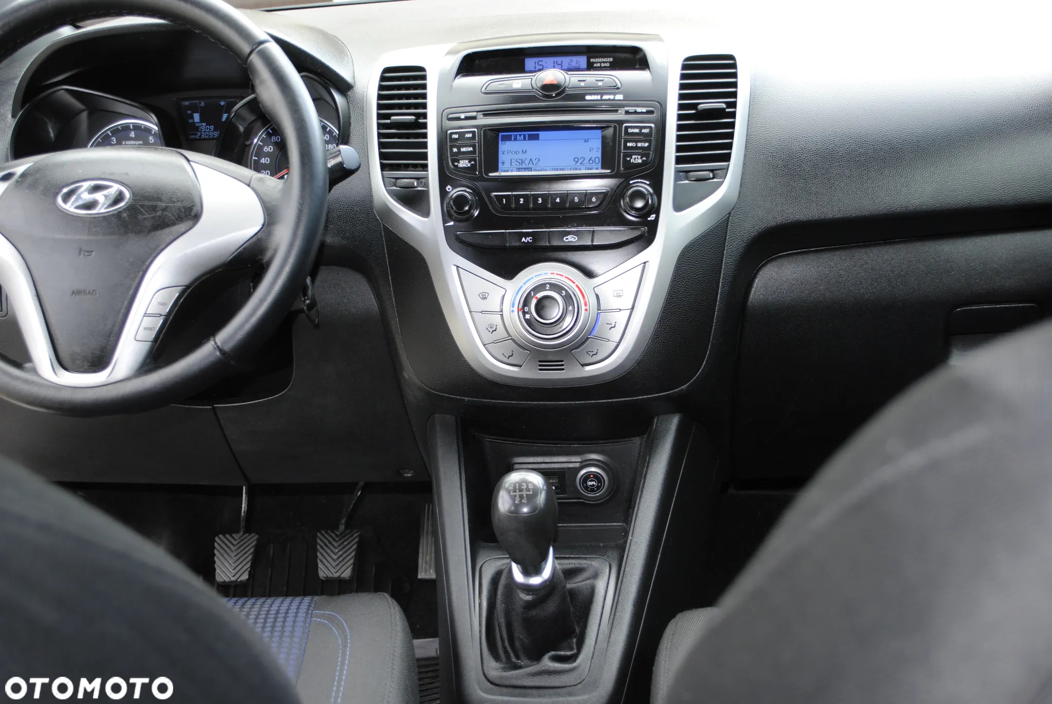 Hyundai ix20 1.4 blue Comfort - 16