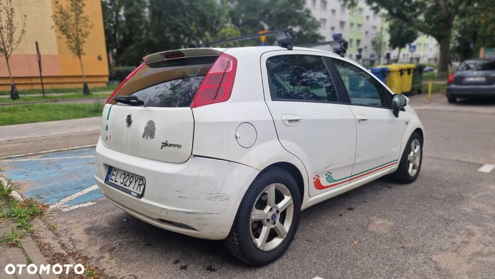 Fiat Grande Punto - 2
