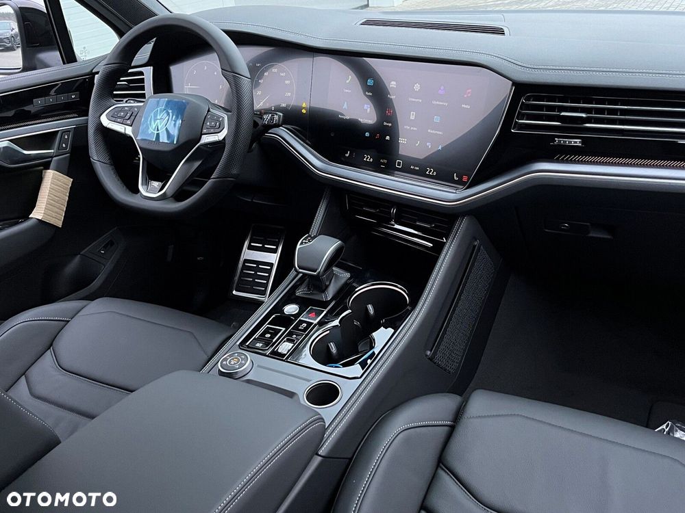 Volkswagen Touareg 3.0 V6 TDI 4Motion R-Line - 9