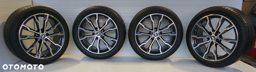 Koła 20 calowe felgi oryginalne BMW X3 8010268 8010269 Bridgestone Alenza 001 RFT * - 2
