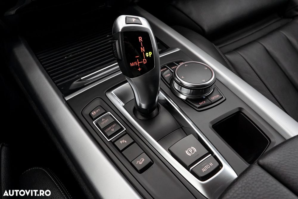 BMW X5 xDrive30d - 32