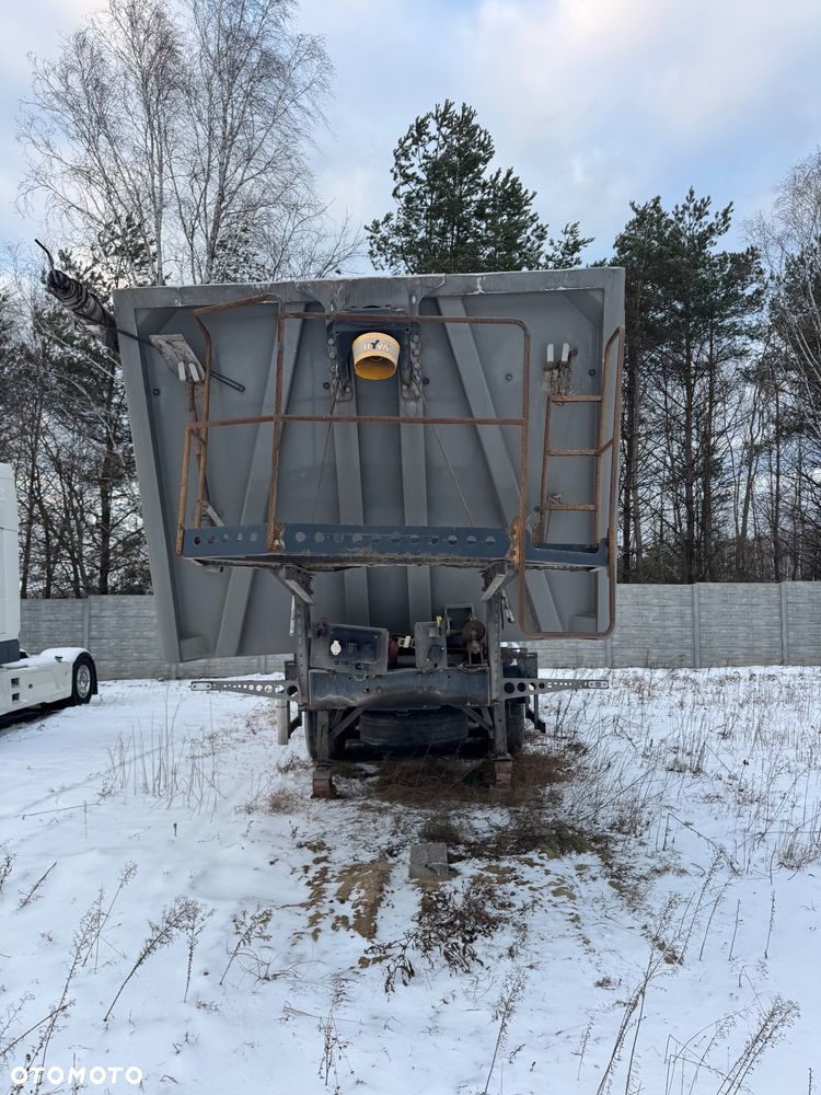 Zaslaw 2017 wywrotka 33m3 uszkodzona - 3